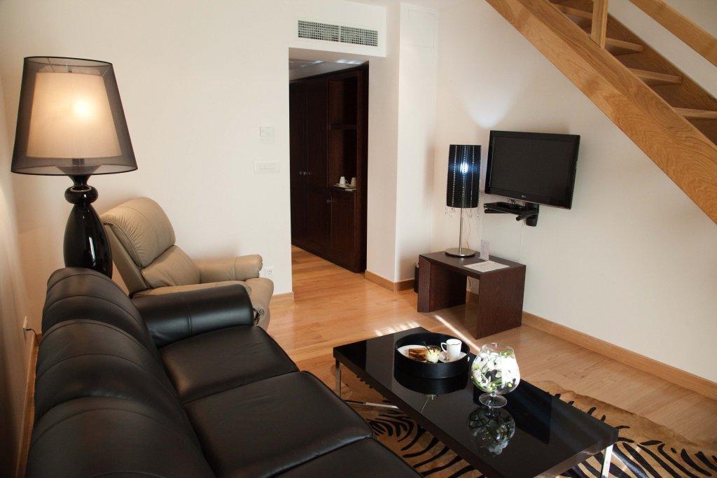 Kalavrita Canyon Hotel & Spa Eksteriør bilde